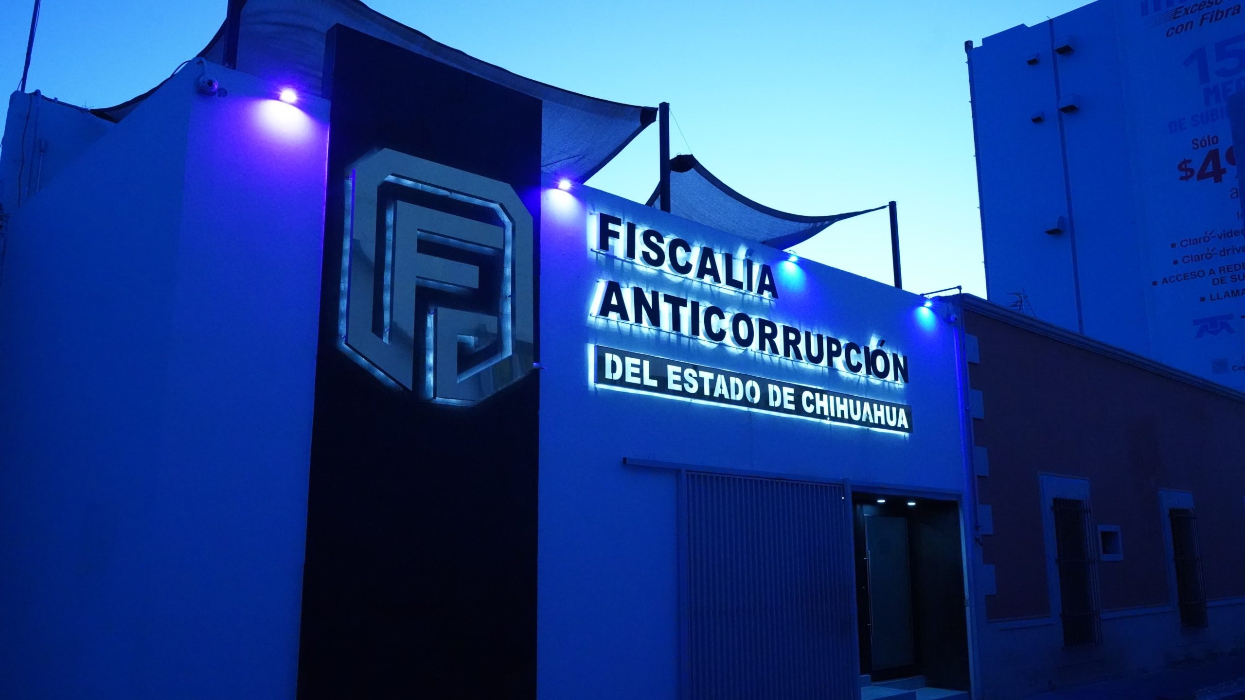 Luis Abelardo Valenzuela Holguín y la Fiscalía Anticorrupción de Chihuahua son cuestionados por invadir competencias estatales.