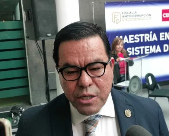 La crisis de credibilidad que persigue a Abelardo Valenzuela
